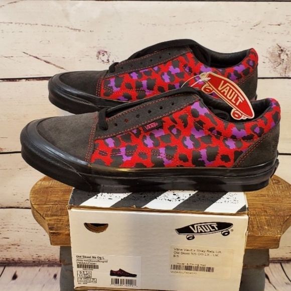 VANS Stray Rats x Vault UA Old Skool NS OG LX Raven Racing Red Unisex BRAND NEW - Picture 1 of 7